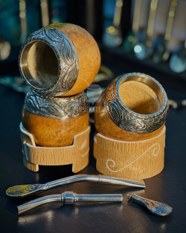 Torpedo criollo uruguayo cincelado al lacre con base exclusiva