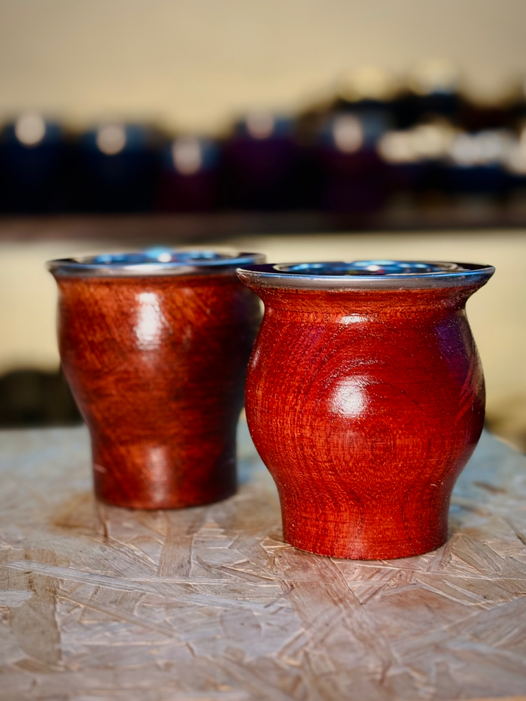 Camionero de algarrobo rojizo